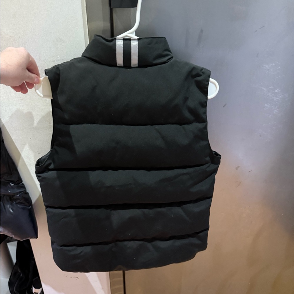 NWT Canada Goose Arctic Black Vest - Picture 2 of 3